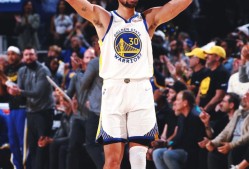 爱游戏在线服务-费德勒关键节点逆转，巴黎圣日耳曼带队取胜！